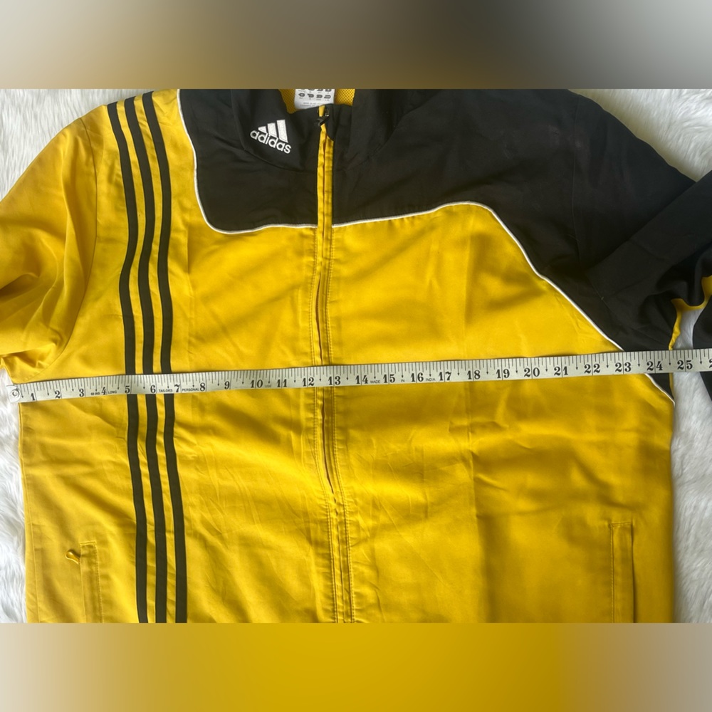 Adidas Yellow Jacket - Picture 14 of 14